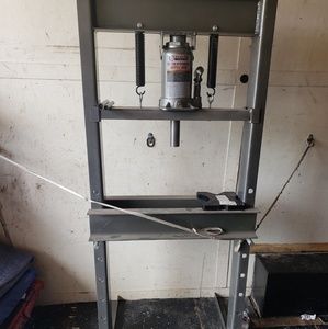 Industrial heavy duty metal bender